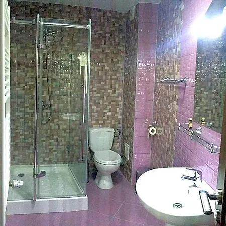 Marinii Hotel Bucharest