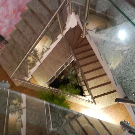 Hotel Marinii Bukarest