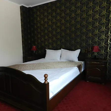 Marinii 3* Бухарест
